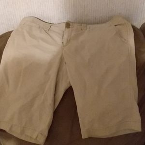 AE Shorts